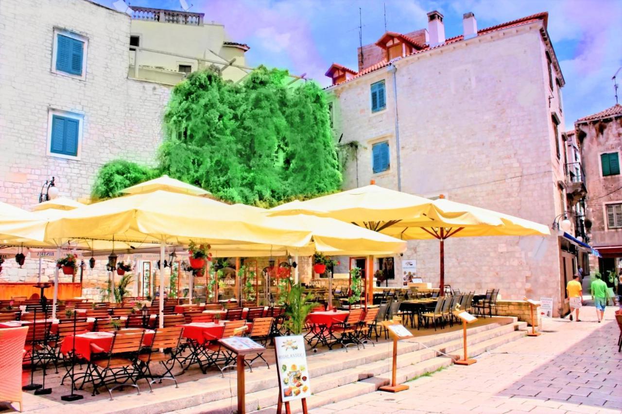 Medulic Palace Rooms & Apartments Šibenik Eksteriør billede